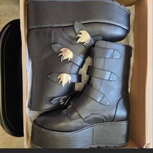 YRU Karma Flame platform boots